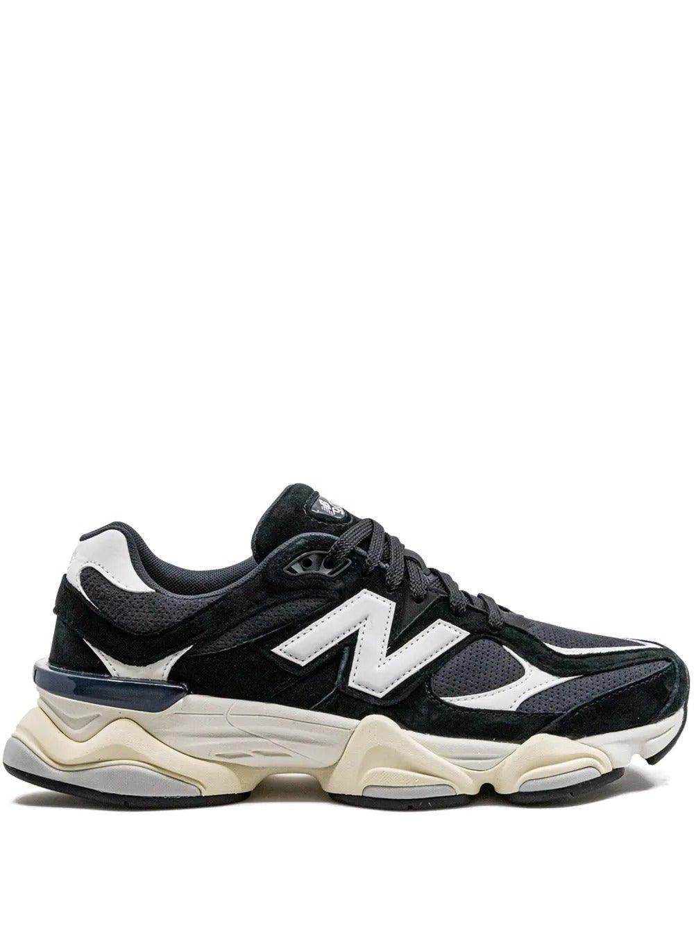 New Balance 9060 Black - Syre Sneakers