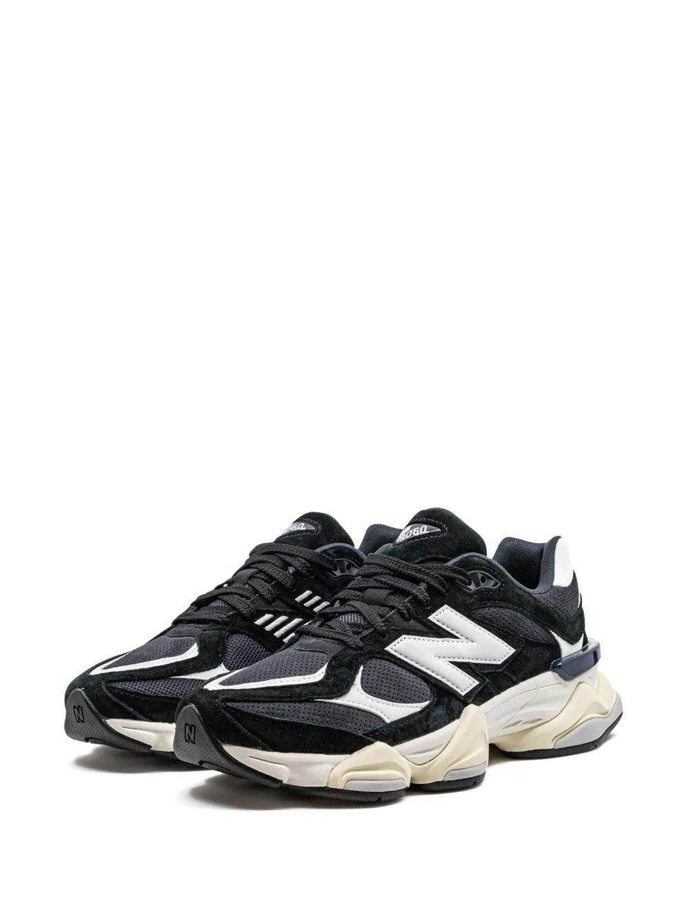 New Balance 9060 Black - Syre Sneakers