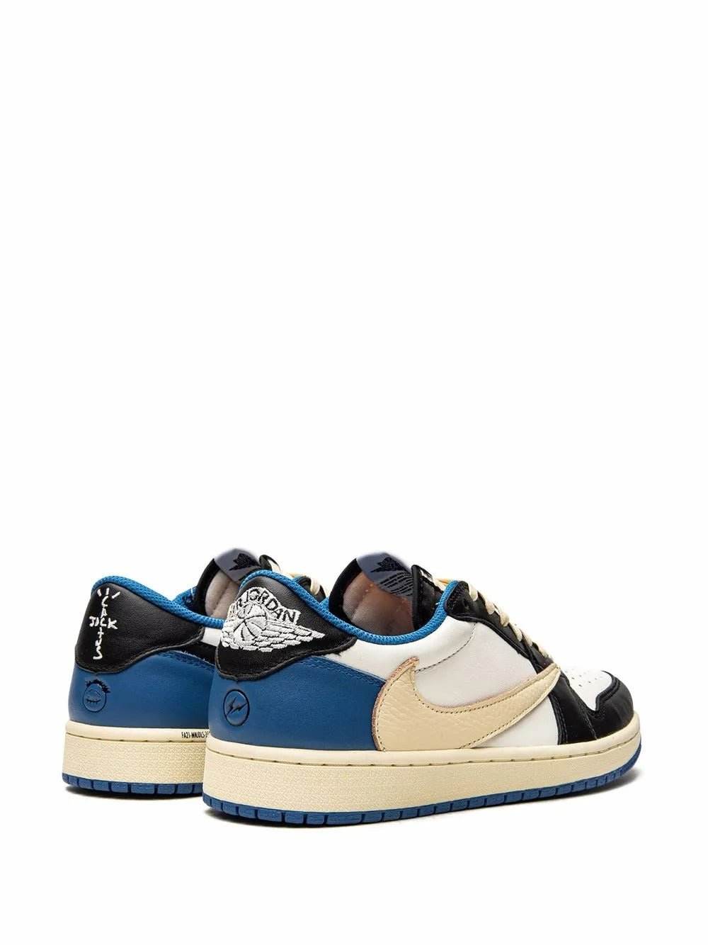 Nike Air Jordan 1 Low OG SP Travis Scott X Fragment - Syre Sneakers